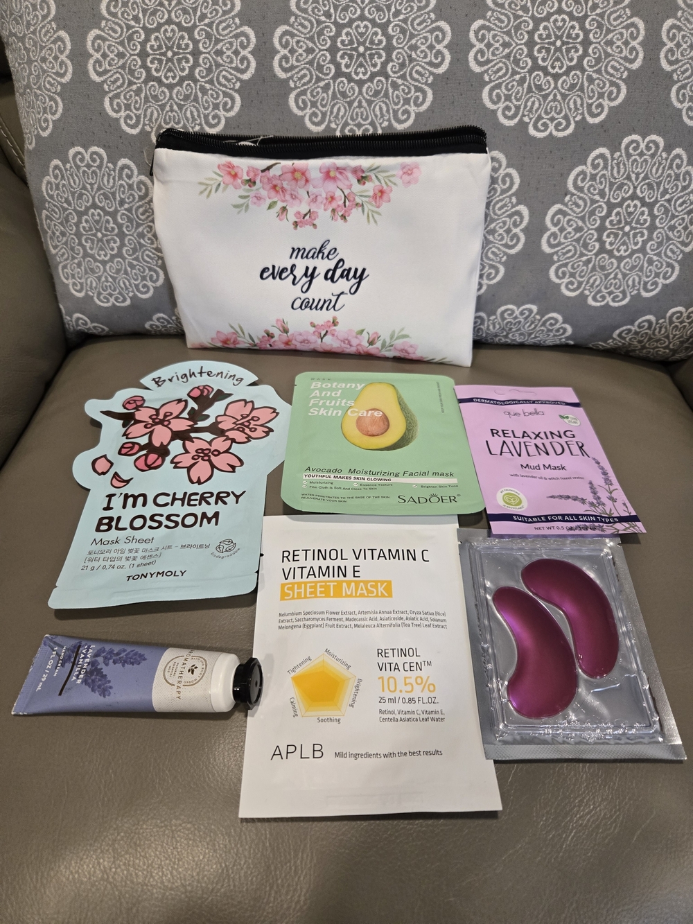 Skincare Beauty Bundle With White Floral Cosmetic Pouch Bag